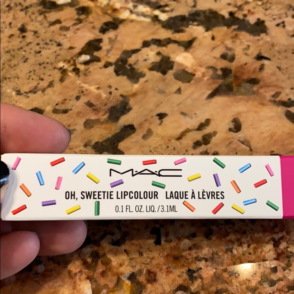 Mac Oh, Sweetie Lipcolour “Raspberry cream " NIB - Picture 3 of 3